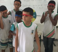 AULA DE SEGURANÇA FERROVIÁRIA - ESCOLA ARTHUR DA COSTA E SILVA - BAIRRO APARECIDA/CARIACICA