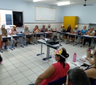 FORMAÇÃO DE PROFESSORES DA ESCOLA NAYLDES BRANDÃO - PMVV