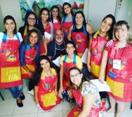 Curso Contando Histórias Colorindo Vidas - Aspectos Terapêuticos (Formatura)