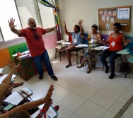 Curso Contando Histórias Colorindo Vidas - O resgate da ludicidade. (Turma de Abril)