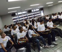 PALESTRA INTERATIVA NO SENAC - VILA VELHA COM ADOLESCENTES APRENDIZES - MATUTINO