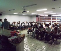 PALESTRA INTERATIVA NO SENAC - VILA VELHA COM ADOLESCENTES APRENDIZES - MATUTINO