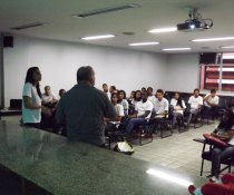 PALESTRA INTERATIVA NO SENAC - VILA VELHA COM ADOLESCENTES APRENDIZES - MATUTINO