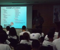 PALESTRA INTERATIVA NO SENAC - VILA VELHA COM ADOLESCENTES APRENDIZES - MATUTINO