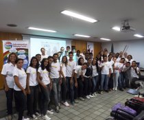 PALESTRA INTERATIVA NO SENAC - VILA VELHA COM ADOLESCENTES APRENDIZES - MATUTINO