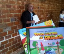 SENSIBILIZAÇÃO AOS ALUNOS DOS 5º E 6º ANOS PARA IMPLANTAÇÃO DO COLORIR SUSTENTÁVEL - CARIACICA