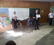 SENSIBILIZAÇÃO AOS ALUNOS DOS 5º E 6º ANOS PARA IMPLANTAÇÃO DO COLORIR SUSTENTÁVEL - CARIACICA
