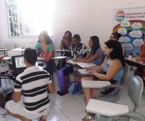 PROJETO CONTANDO HISTÓRIAS COLORINDO VIDAS! COM A PARTICIPAÇÃO DA PROFESSORA IVANA ESTEVES