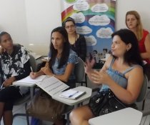 PROJETO CONTANDO HISTÓRIAS COLORINDO VIDAS! COM A PARTICIPAÇÃO DA PROFESSORA IVANA ESTEVES