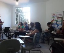 PROJETO CONTANDO HISTÓRIAS COLORINDO VIDAS! COM A PARTICIPAÇÃO DA PROFESSORA IVANA ESTEVES