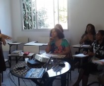 PROJETO CONTANDO HISTÓRIAS COLORINDO VIDAS! COM A PARTICIPAÇÃO DA PROFESSORA IVANA ESTEVES