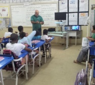 PC3ES - SENSIBILIZAÇÃO DE ALUNOS - CONSUMO EFICIENTE DE ENERGIA - EMEF ANTÔNIO V. REZENDE