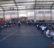 APRESENTAÇÃO DOS ALUNOS DA PROF GINA EMEF VALÉRIA MARIA MIRANDA - SHOW DE TALENTOS - PC3ES