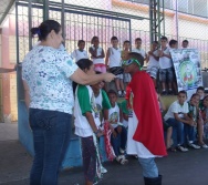 APRESENTAÇÃO DOS ALUNOS DA PROF GINA EMEF VALÉRIA MARIA MIRANDA - SHOW DE TALENTOS - PC3ES