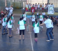 APRESENTAÇÃO DOS ALUNOS DA PROF GINA EMEF VALÉRIA MARIA MIRANDA - SHOW DE TALENTOS - PC3ES