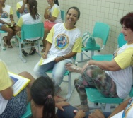 CAPRI - CMEI CORA CORALINA - APRESENTAÇÃO DA PROJETO CONTANDO HISTÓRIA COLORINDO VIDAS