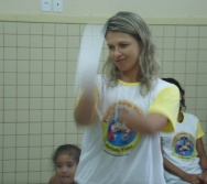 CAPRI - CMEI CORA CORALINA - APRESENTAÇÃO DA PROJETO CONTANDO HISTÓRIA COLORINDO VIDAS