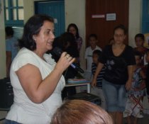 MINHA CASA TAMBÉM É COLORIDA - ESCOLA DE PAIS - EMEF ANTÔNIO V. REZENDE