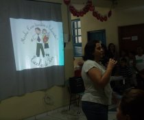 MINHA CASA TAMBÉM É COLORIDA - ESCOLA DE PAIS - EMEF ANTÔNIO V. REZENDE