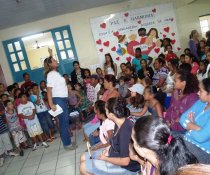 MINHA CASA TAMBÉM É COLORIDA - ESCOLA DE PAIS - EMEF ANTÔNIO V. REZENDE