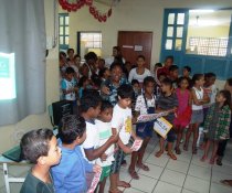 MINHA CASA TAMBÉM É COLORIDA - ESCOLA DE PAIS - EMEF ANTÔNIO V. REZENDE II