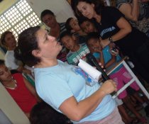 MINHA CASA TAMBÉM É COLORIDA - ESCOLA DE PAIS - EMEF ANTÔNIO V. REZENDE II