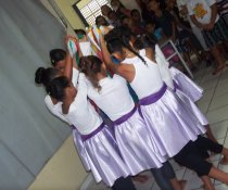 MINHA CASA TAMBÉM É COLORIDA - ESCOLA DE PAIS - EMEF ANTÔNIO V. REZENDE II