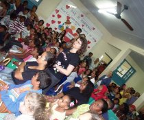 MINHA CASA TAMBÉM É COLORIDA - ESCOLA DE PAIS - EMEF ANTÔNIO V. REZENDE II