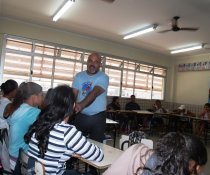 MINHA CASA TAMBÉM É COLORIDA - ESCOLA DE PAIS - UMEF DARCY RIBEIRO - 2ª ETAPA