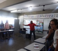 CAPRI DE PROFESSORES - CUIDA DE MIM ENFRENTAMENTO AO BULLYING ESCOLAR