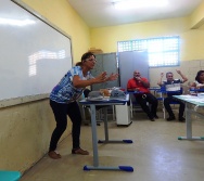 PROJETO EDUC+AÇÃO = ESCOLA DE FORMAÇÃO DE PROFESSORES HUMANISTAS.