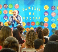 FAMÍLIA NA ESCOLA - CMEI Mª AMÉLIA - P. CARAPEBUS