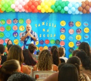 FAMÍLIA NA ESCOLA - CMEI Mª AMÉLIA - P. CARAPEBUS