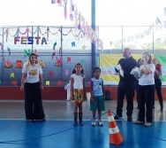 LANÇAMENTO DOS PAINÉIS DO PROJETO NA TRILHA DOS VALORES