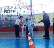 LANÇAMENTO DOS PAINÉIS DO PROJETO NA TRILHA DOS VALORES