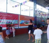 LANÇAMENTO DOS PAINÉIS DO PROJETO NA TRILHA DOS VALORES