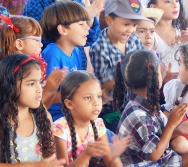 LANÇAMENTO DOS PAINÉIS DO PROJETO NA TRILHA DOS VALORES