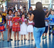 LANÇAMENTO DOS PAINÉIS DO PROJETO NA TRILHA DOS VALORES