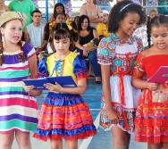 LANÇAMENTO DOS PAINÉIS DO PROJETO NA TRILHA DOS VALORES