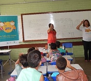 PROJETO NTV - EEEF JONES JOSÉ DO NASCIMENTO - CENTRAL CARAPINA - SENSIBILIZAÇÃO DE ALUNOS