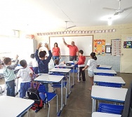 PROJETO NTV - EMEF AMÉRICO GUIMARÃES - CARAPINA GRANDE - SENSIBILIZAÇÃO DE ALUNOS