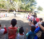 PROJETO NTV - EEEF MANOEL PASCHOAL - NOVA CANAÃ - CARIACICA - AULA DE CAMPO