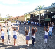 PROJETO NTV - EMEF ANTÔNIO VIEIRA DE REZENDE - CENTRAL CARAPINA - SERRA - AULA DE CAMPO