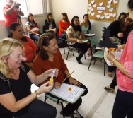 CURSO CONTANDO HISTÓRIAS COLORINDO VIDAS - AULA DA SAUDADE - GRUPO 4