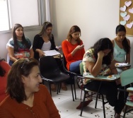 CURSO CONTANDO HISTÓRIAS COLORINDO VIDAS - AULA DA SAUDADE - GRUPO 4