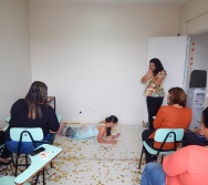 CURSO CONTANDO HISTÓRIAS COLORINDO VIDAS - AULA DA SAUDADE - GRUPO 4