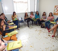 CURSO CONTANDO HISTÓRIAS COLORINDO VIDAS - AULA 1 - GRUPO 6