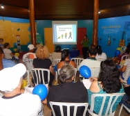 Projeto Vale nas Escolas - Palestra Limites e Afetividade - Escola de Pais