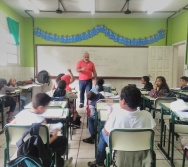 PROJETO CUIDA DE MIM - ENFRENTAMENTO AO BULLYING - SENSIBILIZAÇÃO DE ALUNOS 1º ENCONTRO